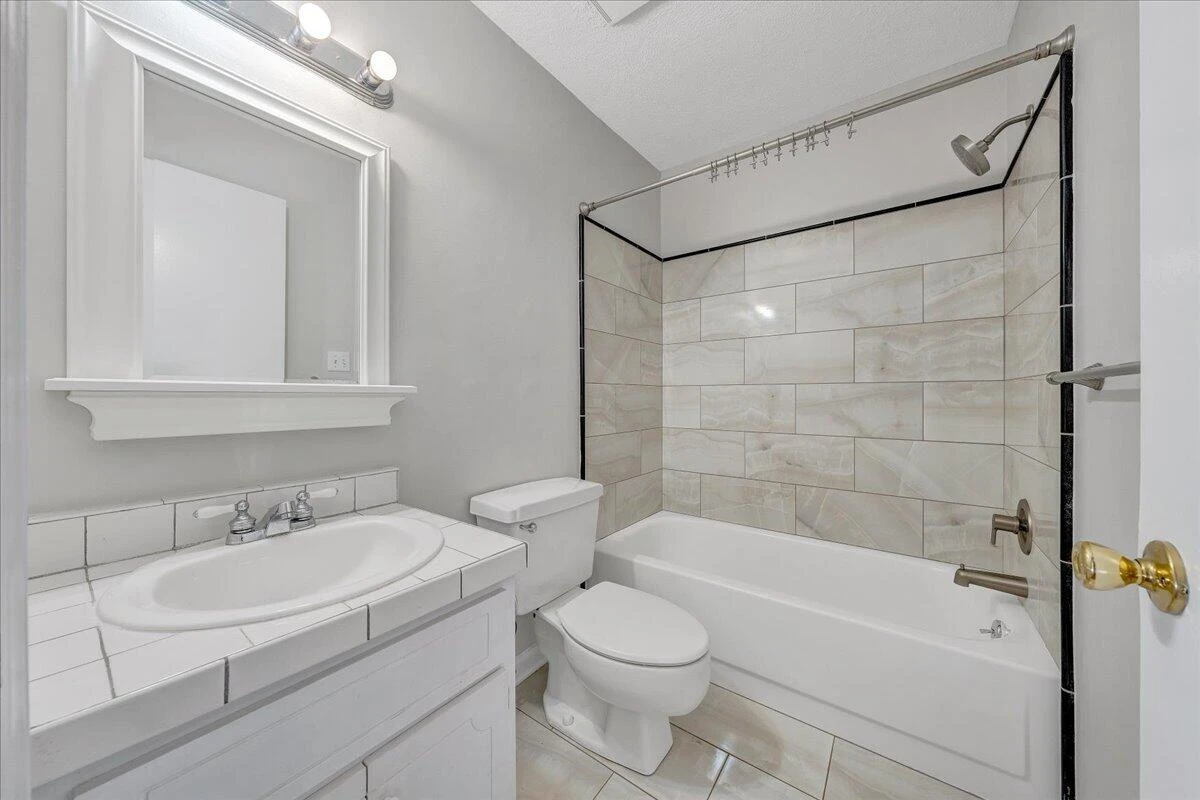 3319 Stonehenge Square - Photo 30