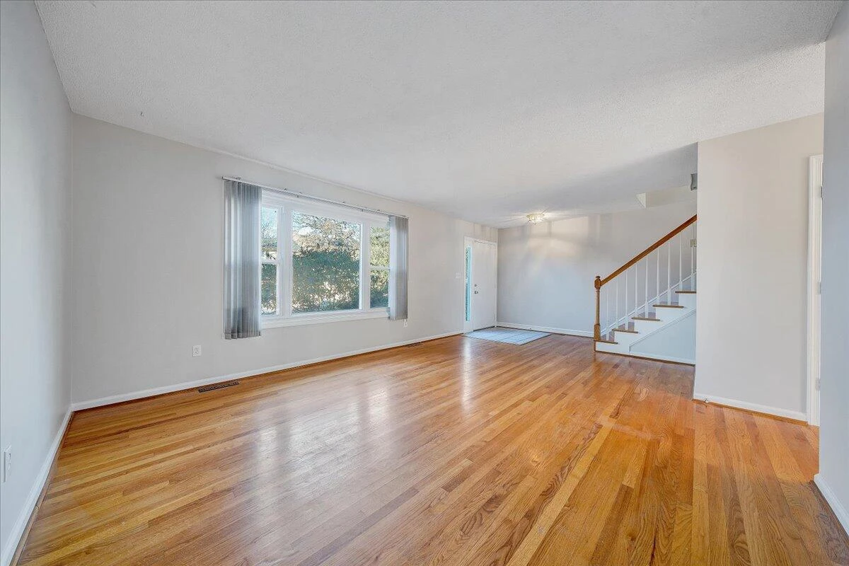 3319 Stonehenge Square - Photo 10