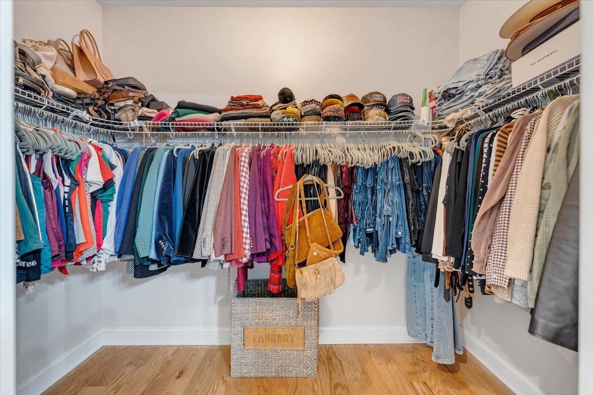 605 Kentwood DR - Photo 33