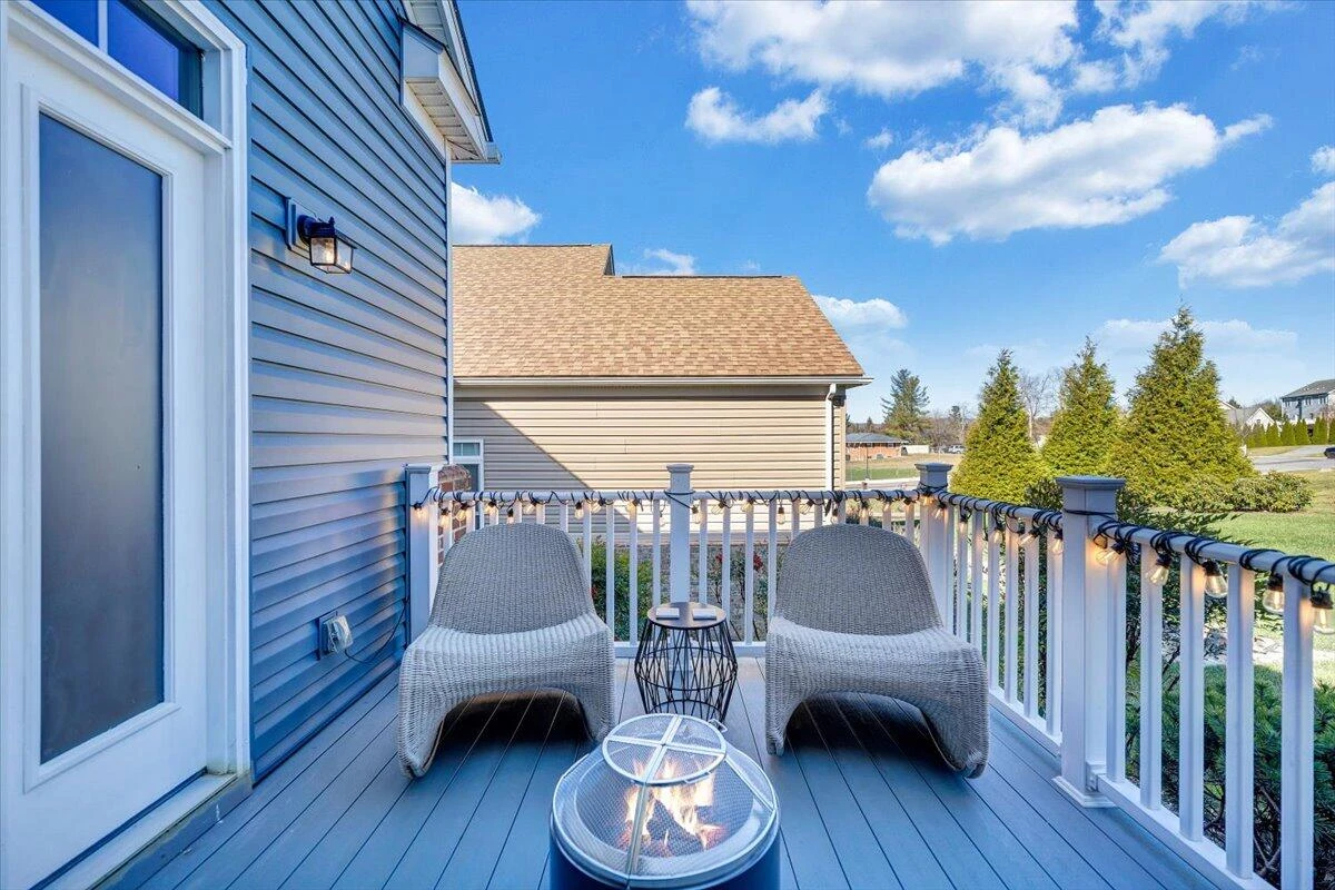 605 Kentwood DR - Photo 48