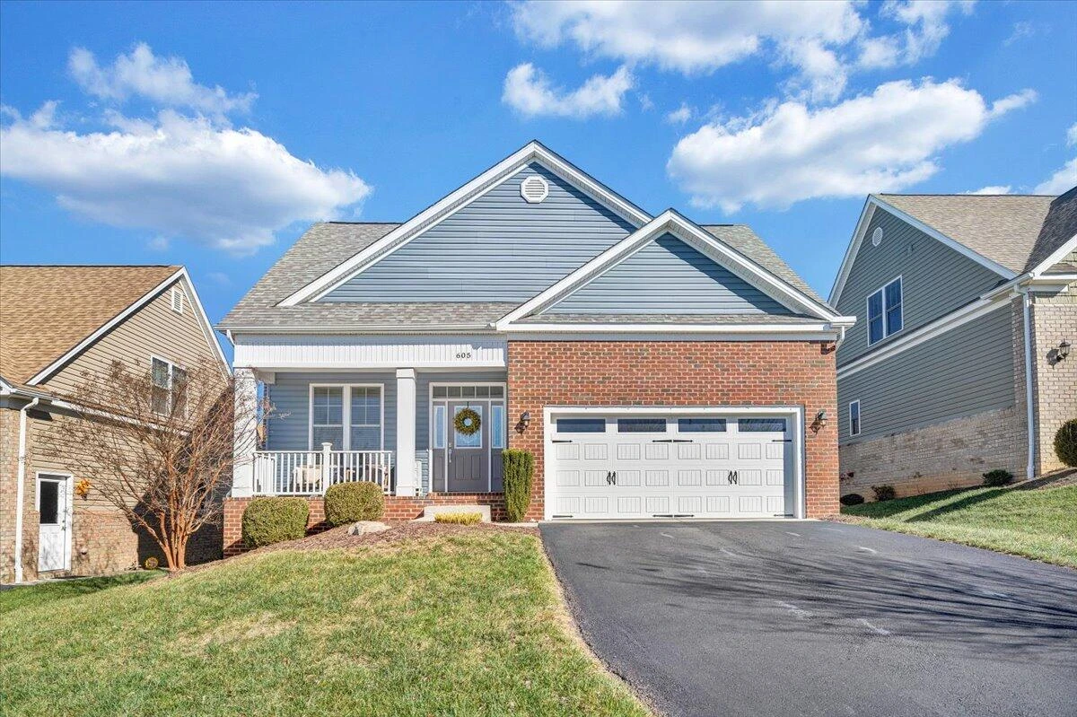 605 Kentwood DR - Photo 56