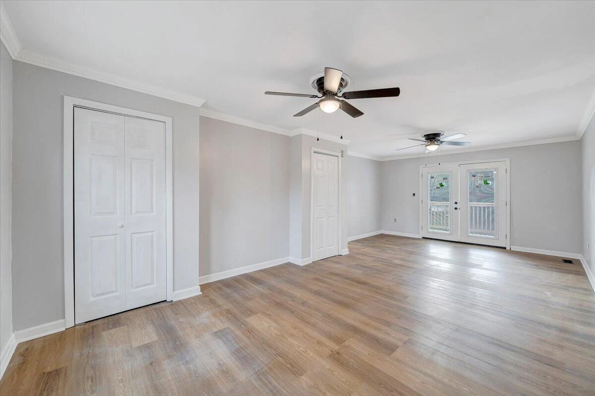 7372 Chester Drive - Photo 17