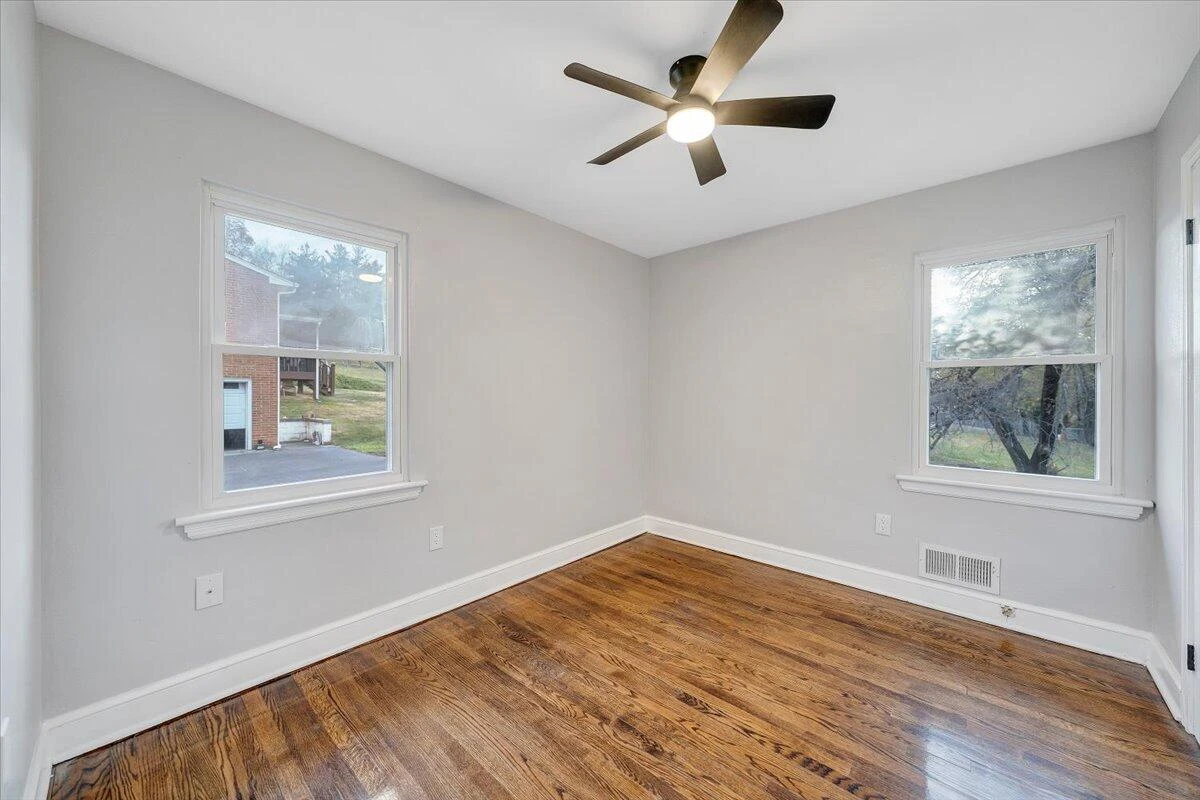 7372 Chester Drive - Photo 23
