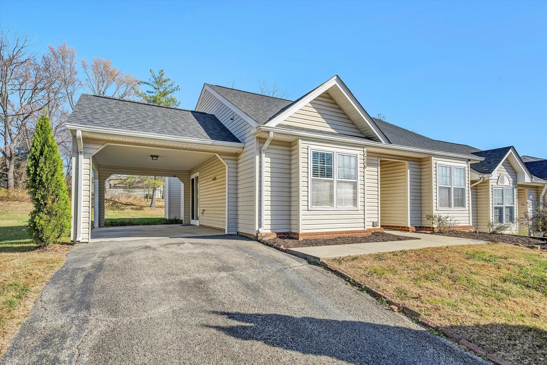 7246 Cherry Blossom CIR