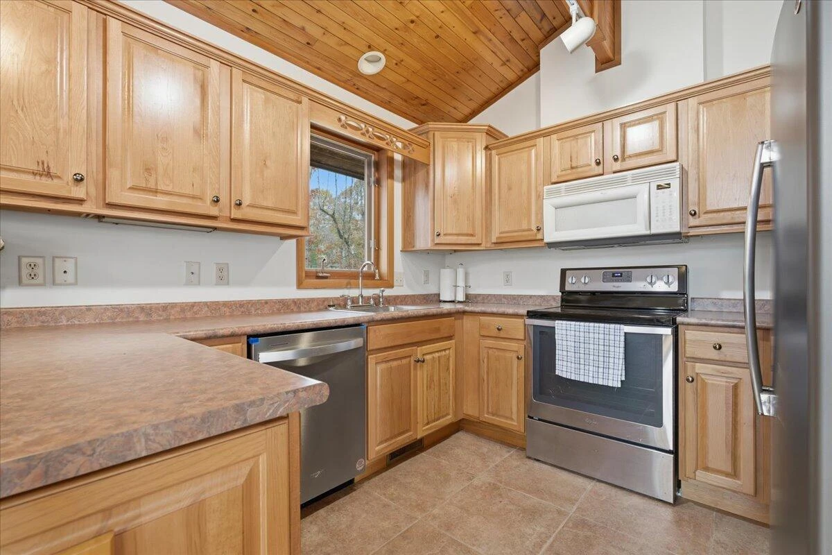 307 Meadow Point DR - Photo 14
