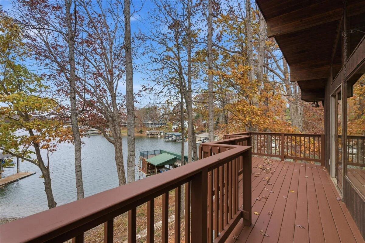 307 Meadow Point DR - Photo 30