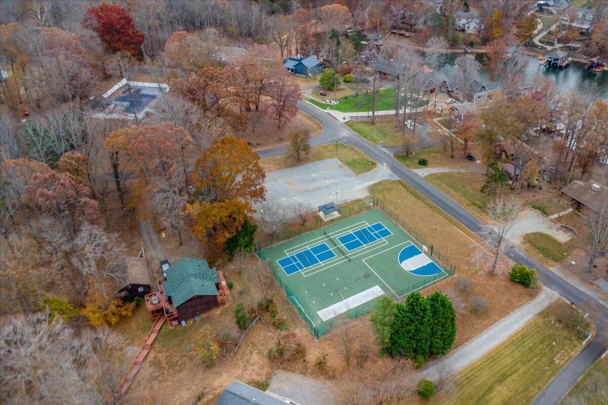 307 Meadow Point DR - Photo 72