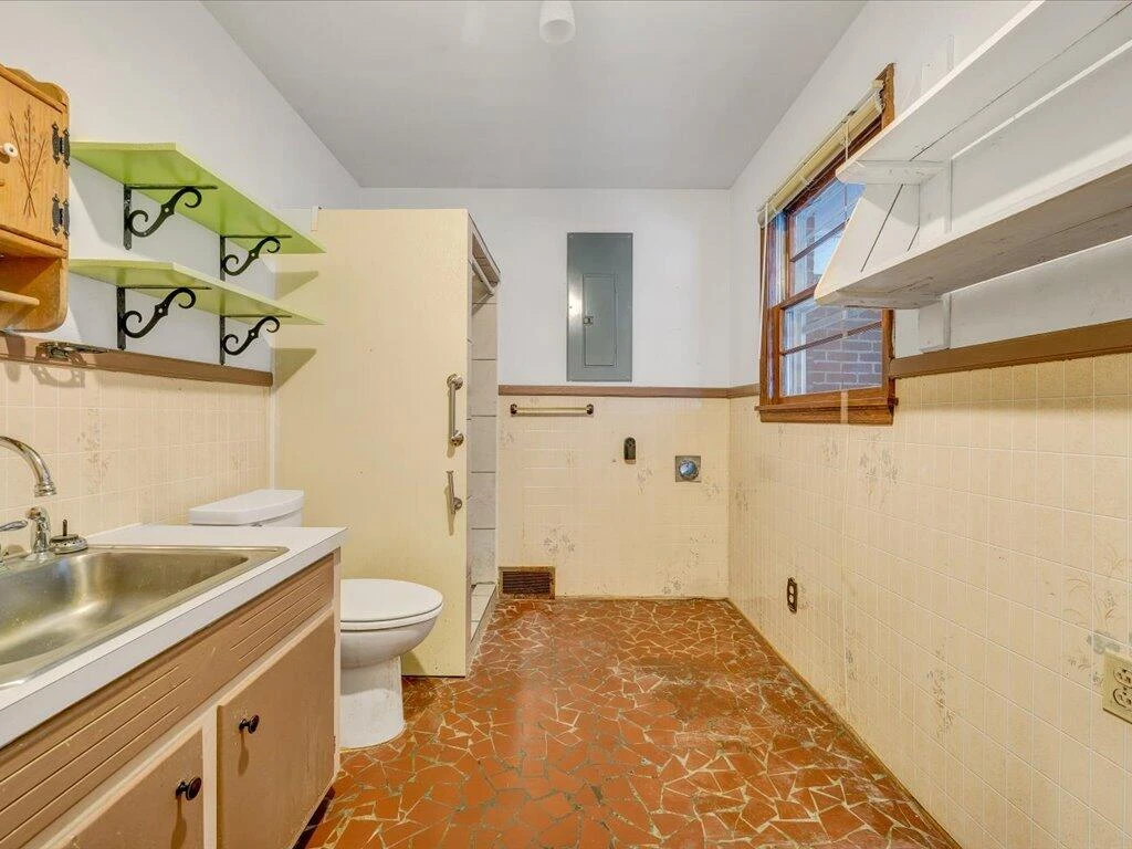 800 Orchard DR - Photo 27