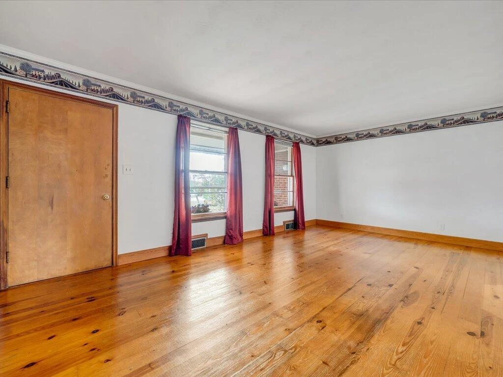 800 Orchard DR - Photo 5
