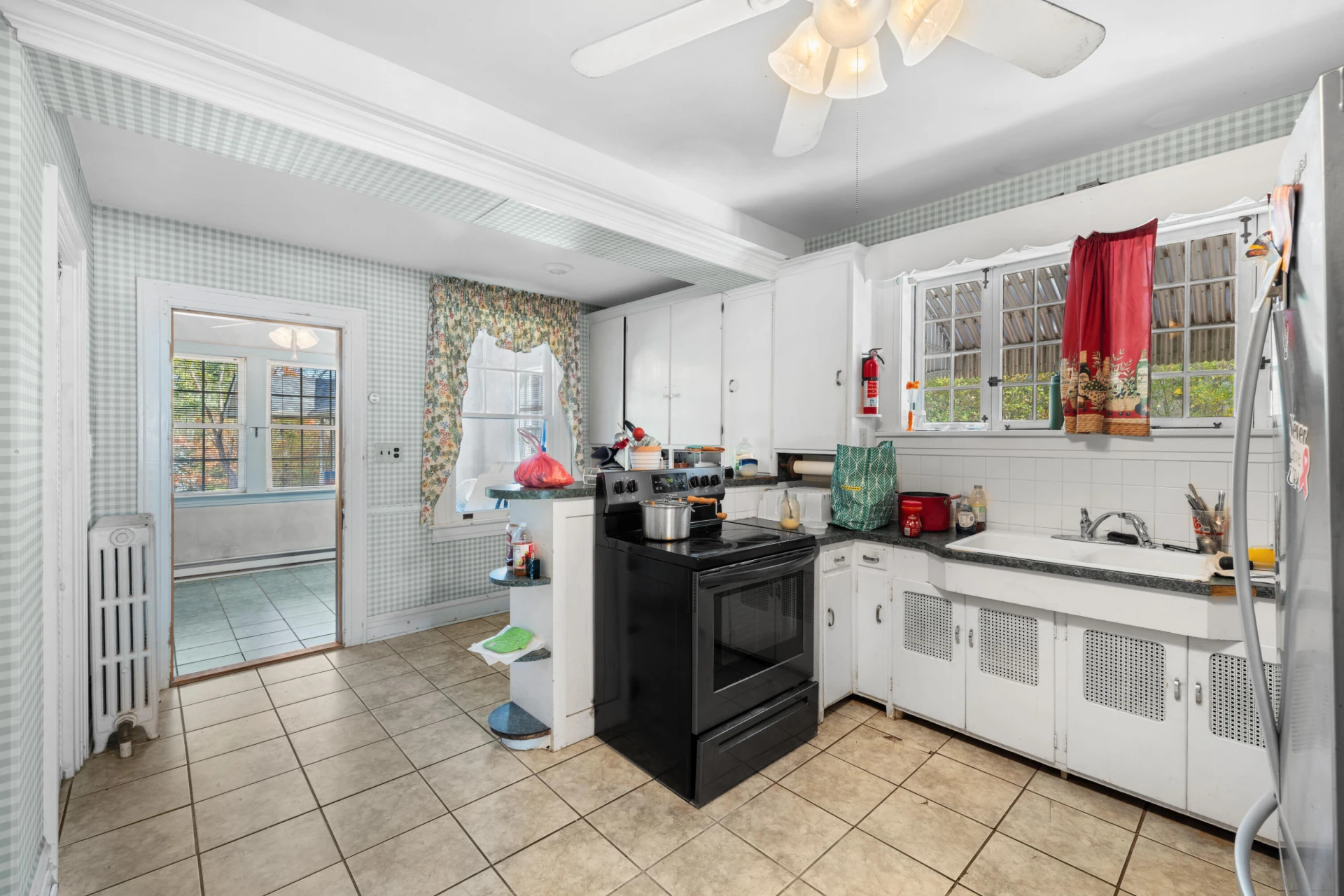 705 Richmond AVE - Photo 14