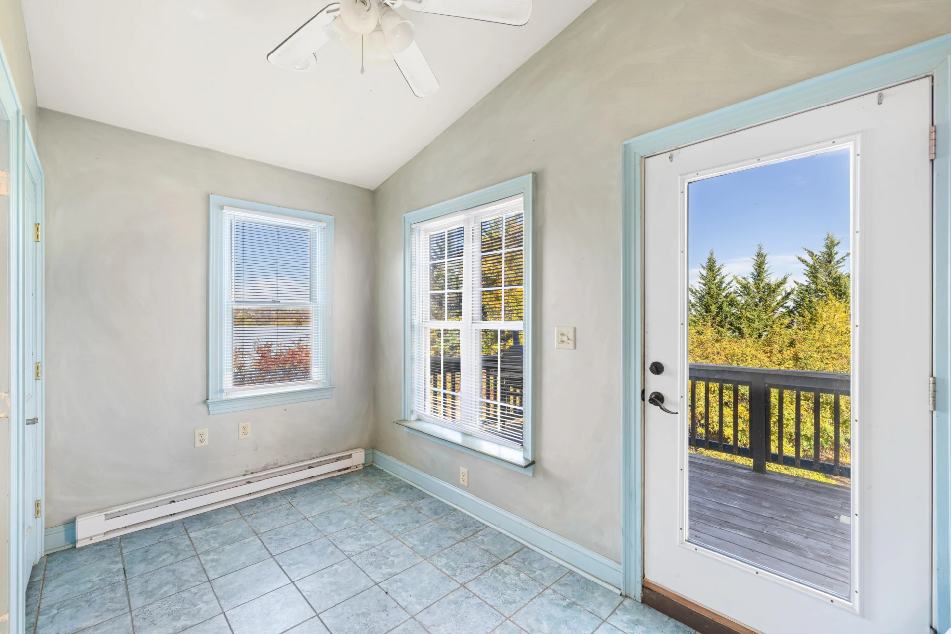 705 Richmond AVE - Photo 24