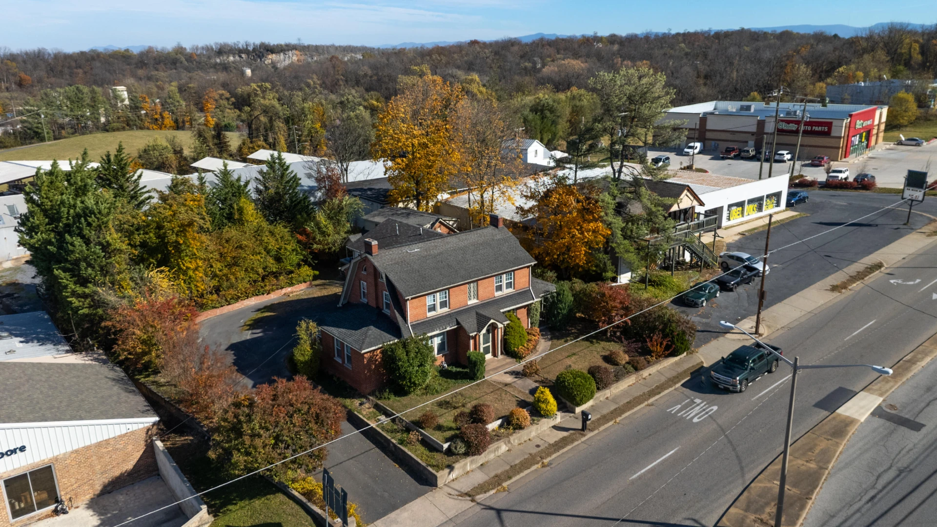 705 Richmond AVE - Photo 40
