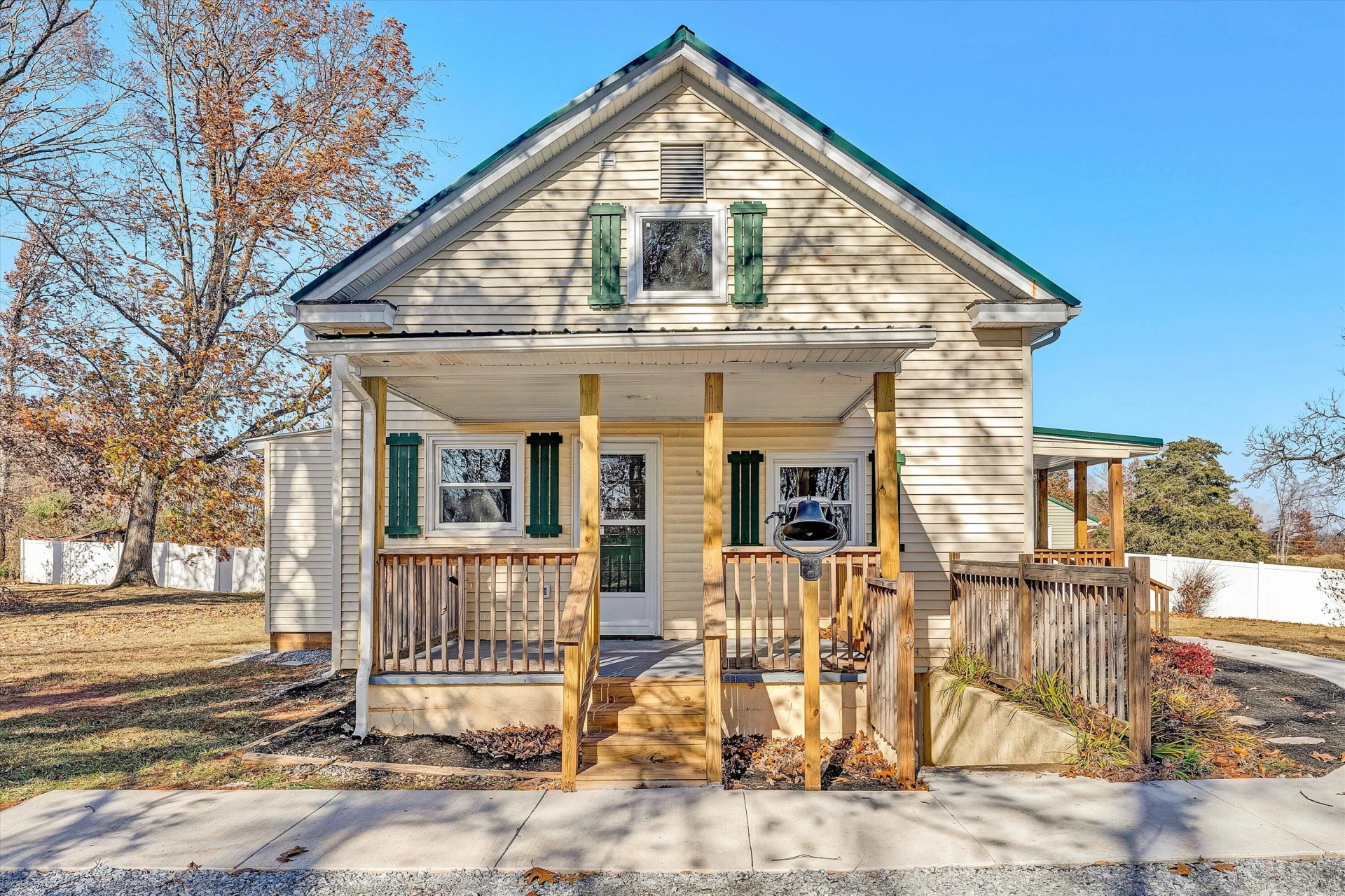 1088 Piney Grove School RD - Photo 2