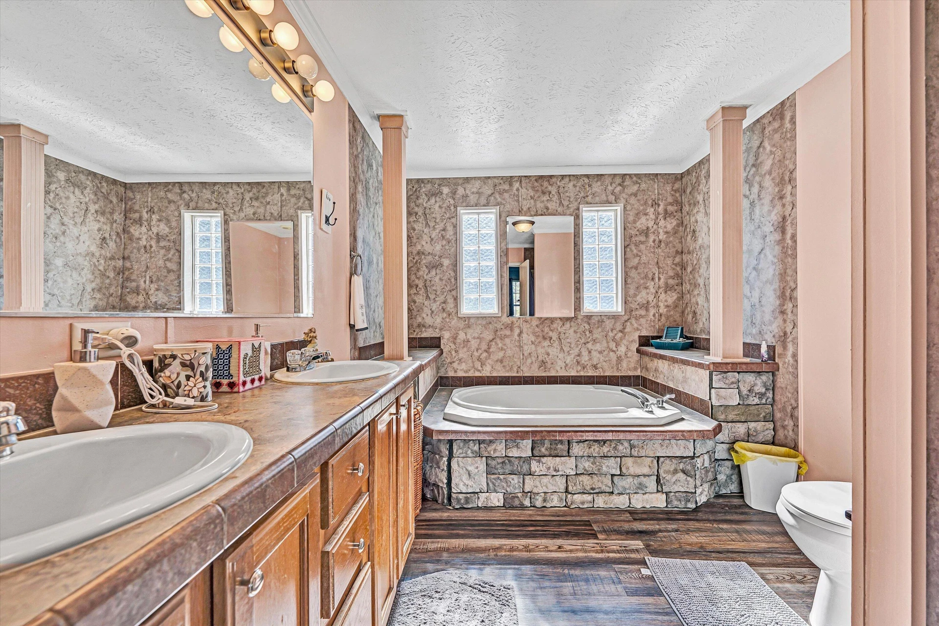 7682 Lee Hwy - Photo 37