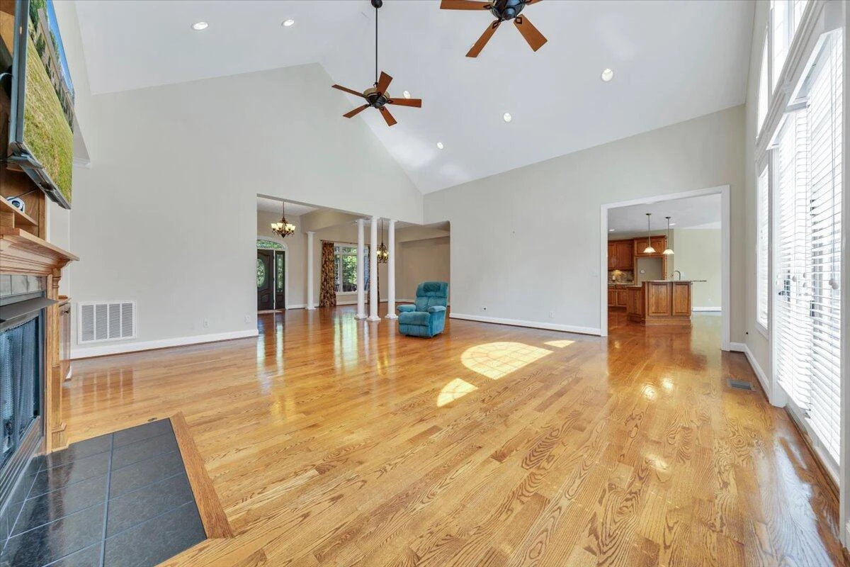 7770 Bending Oak DR - Photo 16