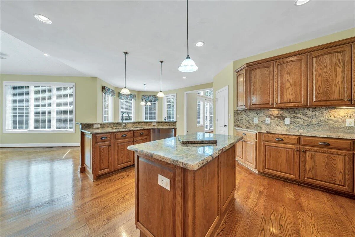 7770 Bending Oak DR - Photo 23