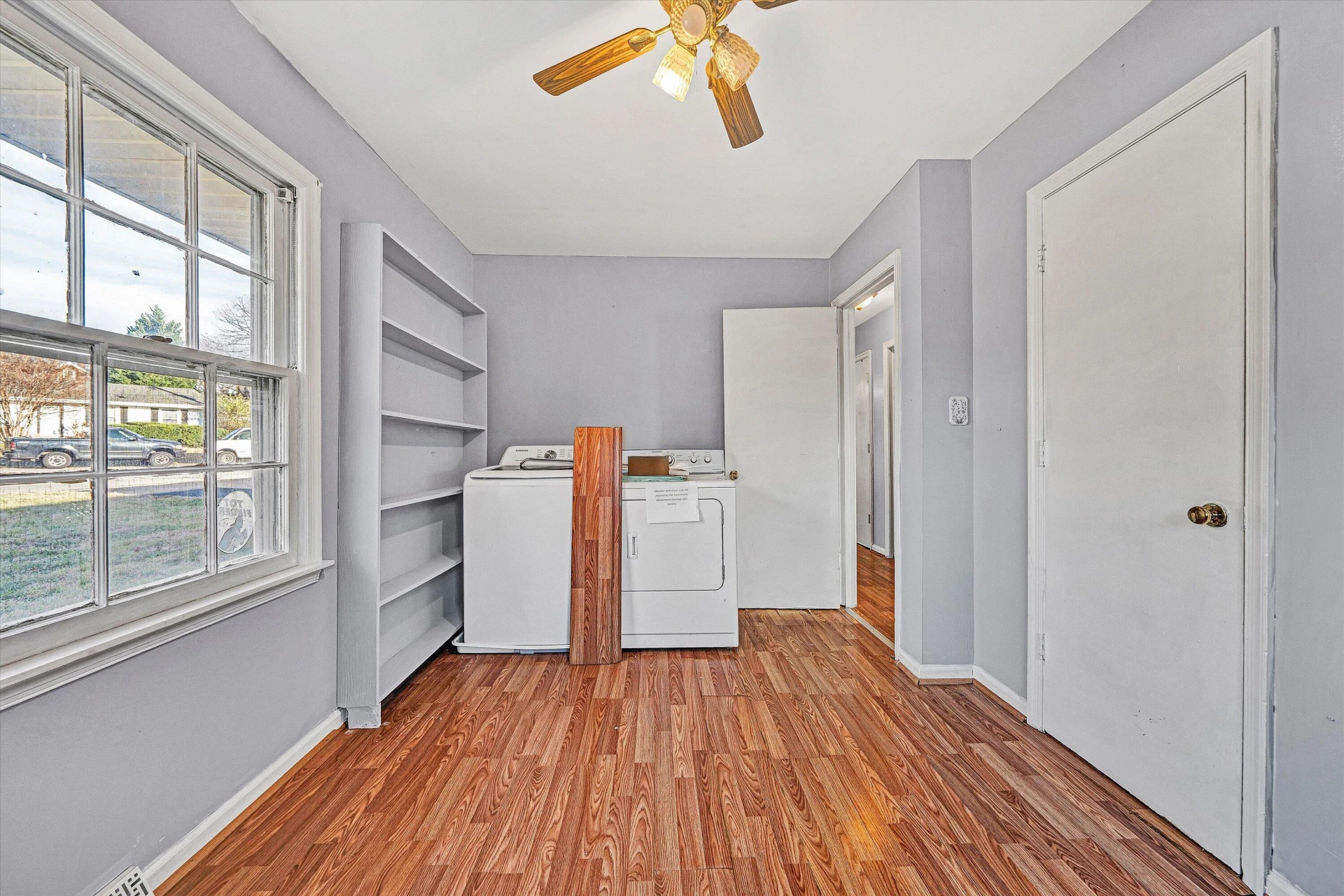 1433 Morehead AVE SE - Photo 17