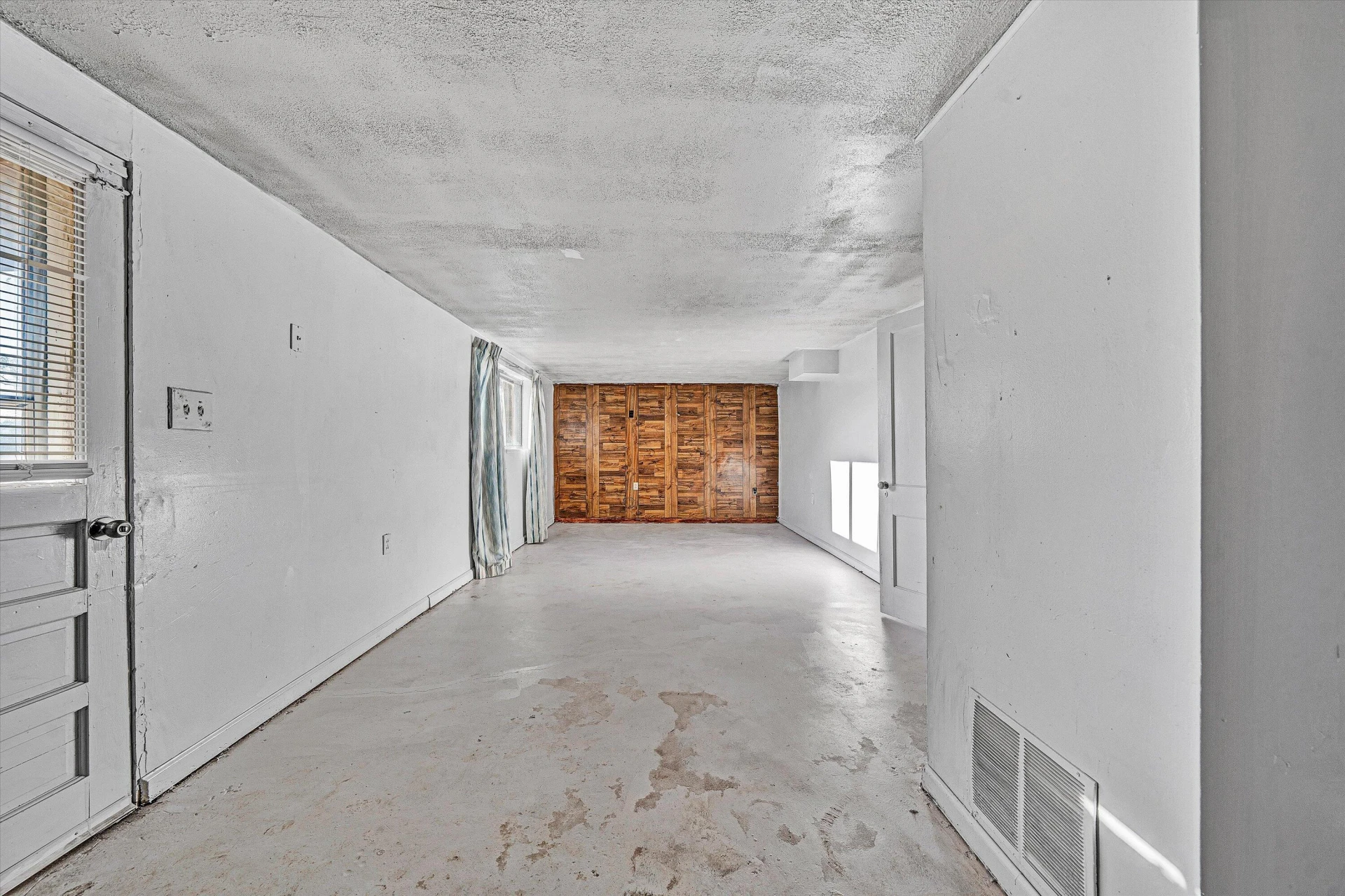 1433 Morehead AVE SE - Photo 19