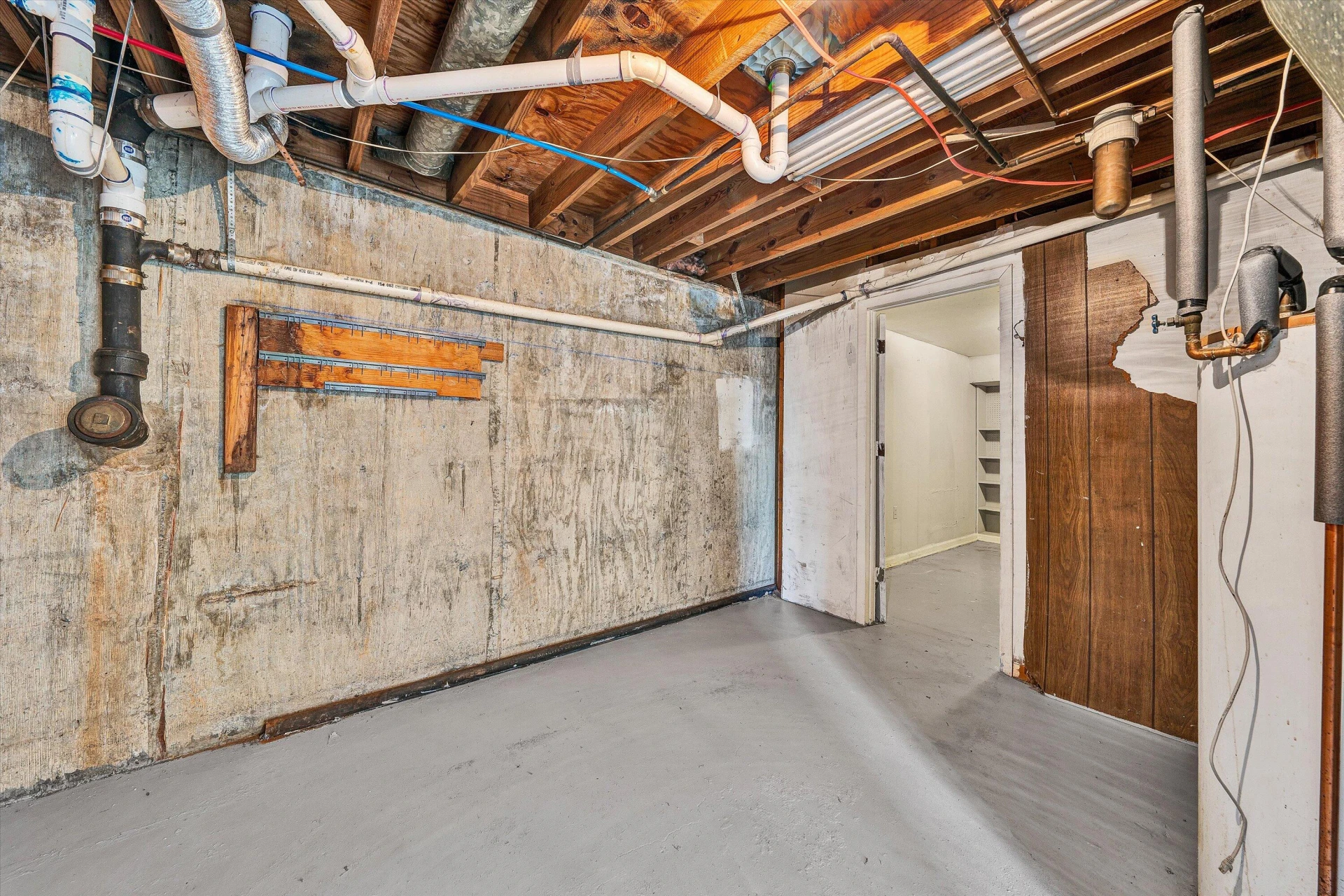 1433 Morehead AVE SE - Photo 22