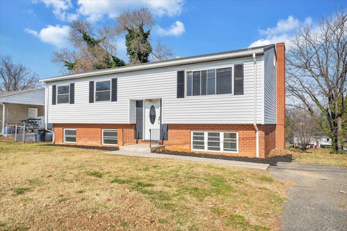 3853 Red Fox DR NW - Photo 2