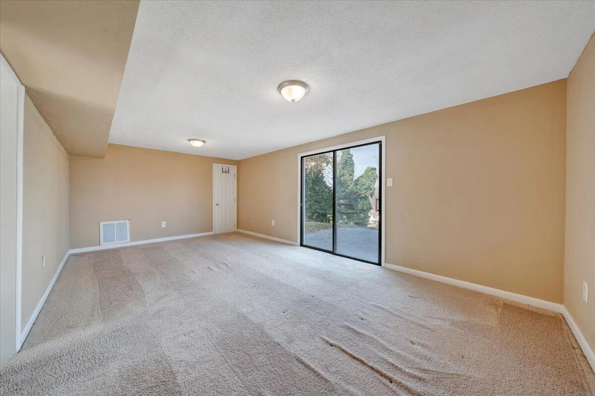 3853 Red Fox DR NW - Photo 21