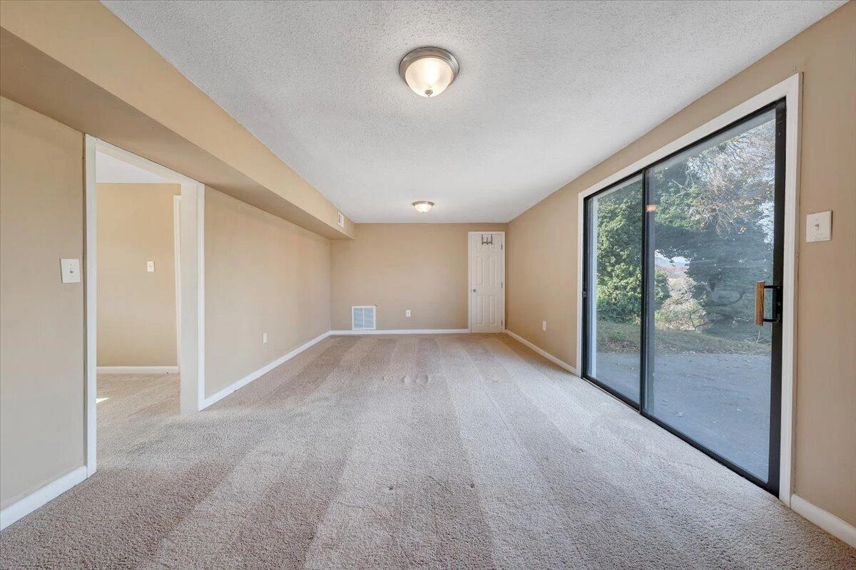 3853 Red Fox DR NW - Photo 22