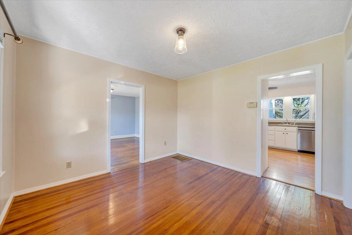 505 Republic RD - Photo 11