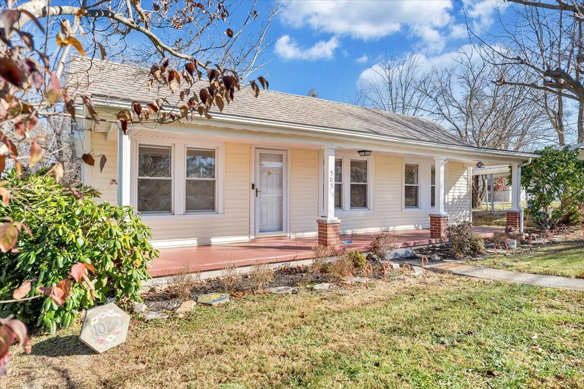 505 Republic RD - Photo 2