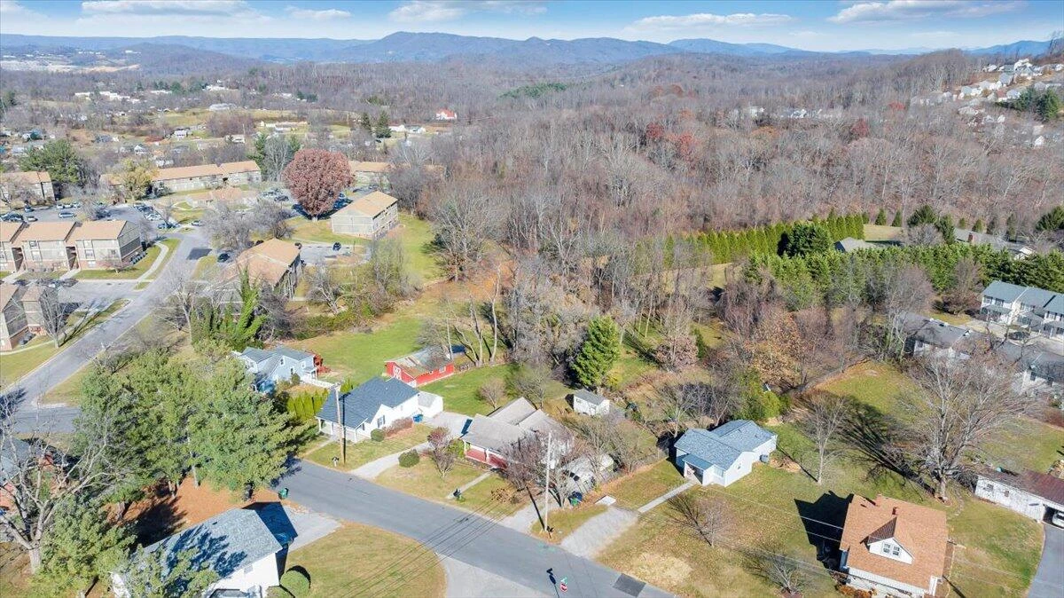 505 Republic RD - Photo 42