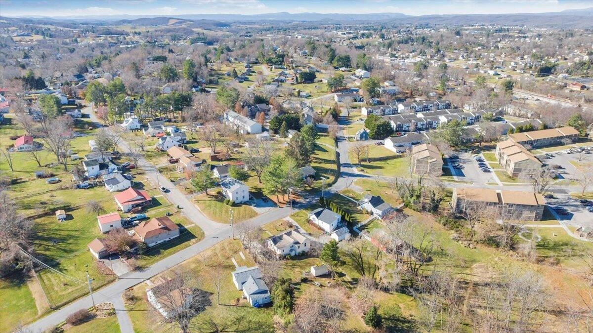 505 Republic RD - Photo 45