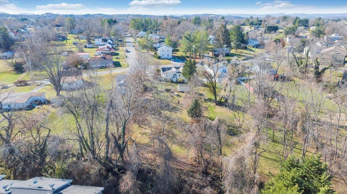 505 Republic RD - Photo 49