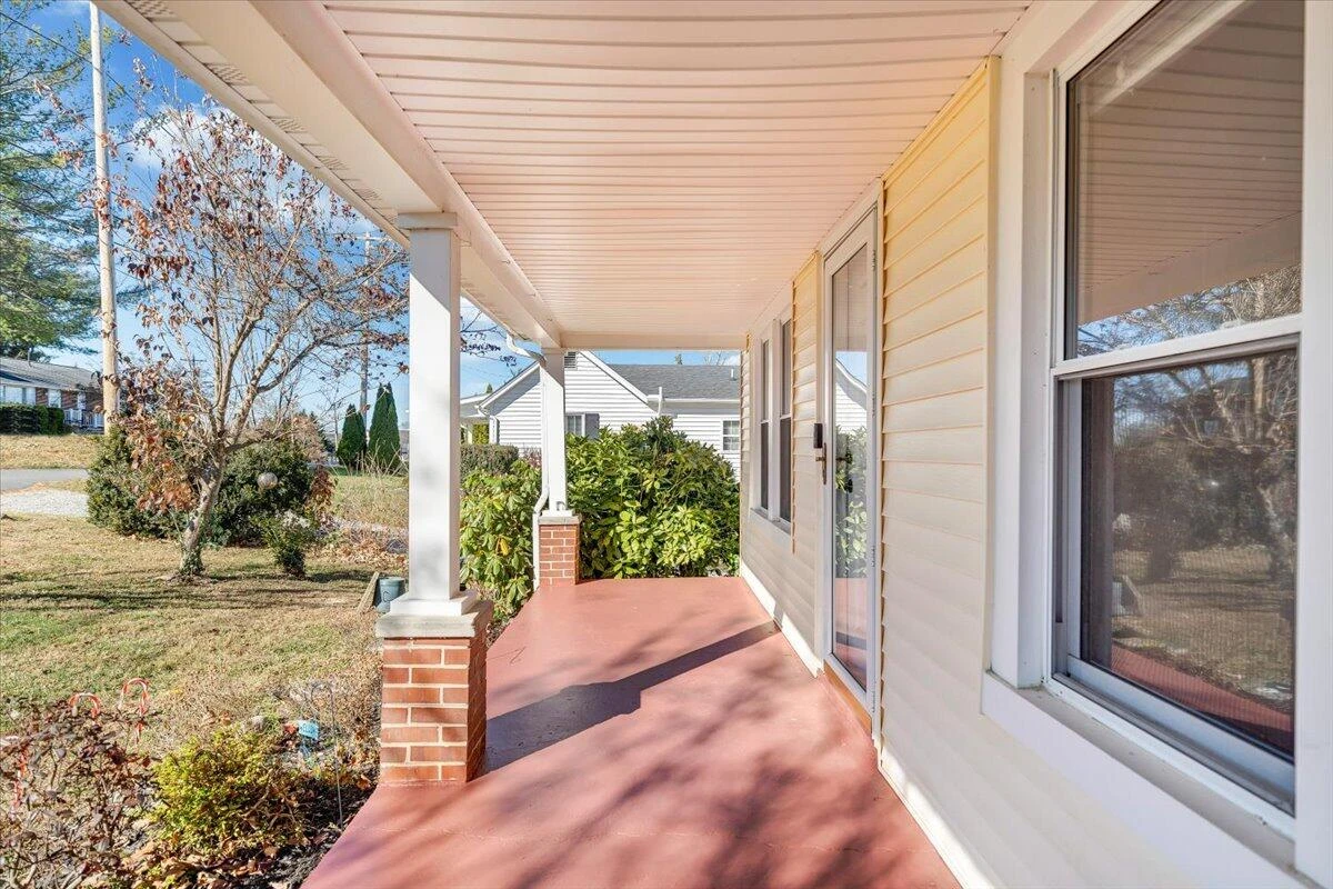 505 Republic RD - Photo 5