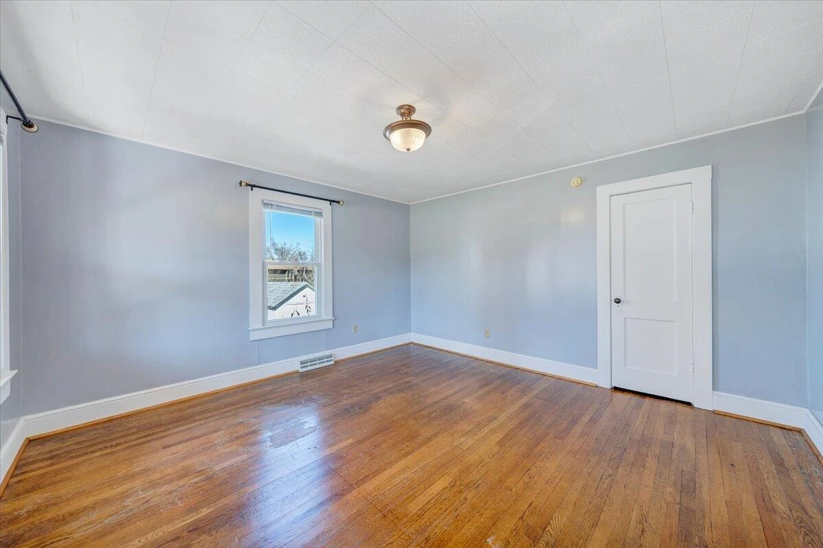 505 Republic RD - Photo 6