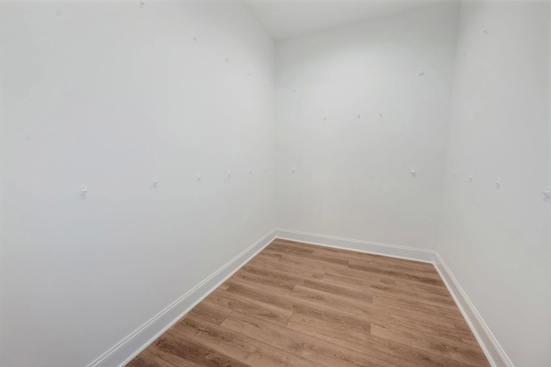 10494 Leesville RD - Photo 28