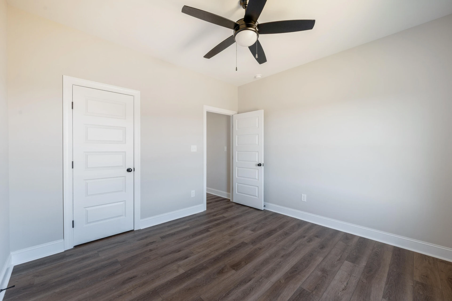 10494 Leesville RD - Photo 37