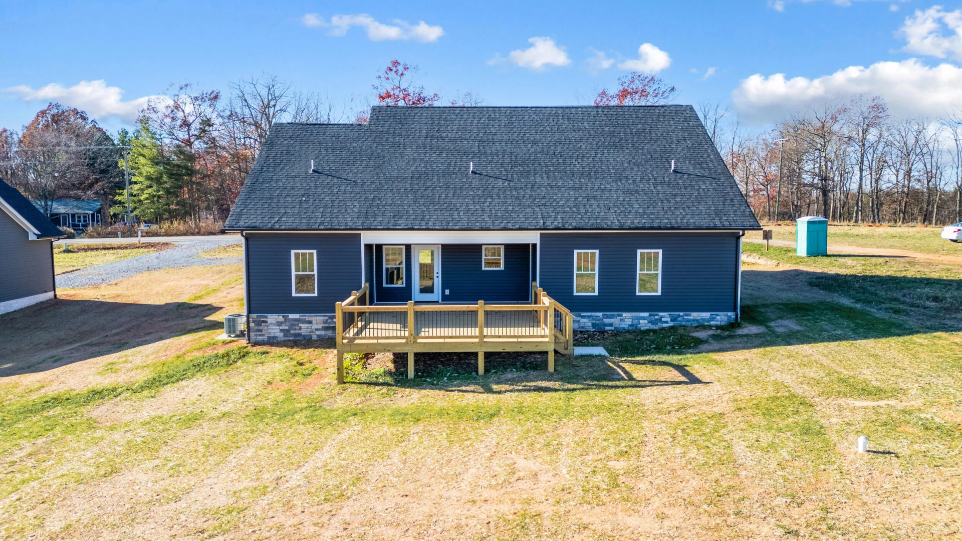 10494 Leesville RD - Photo 48