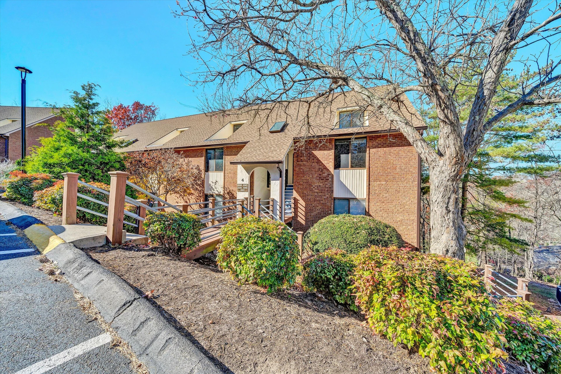 3347 Forest Ridge RD - Photo 3