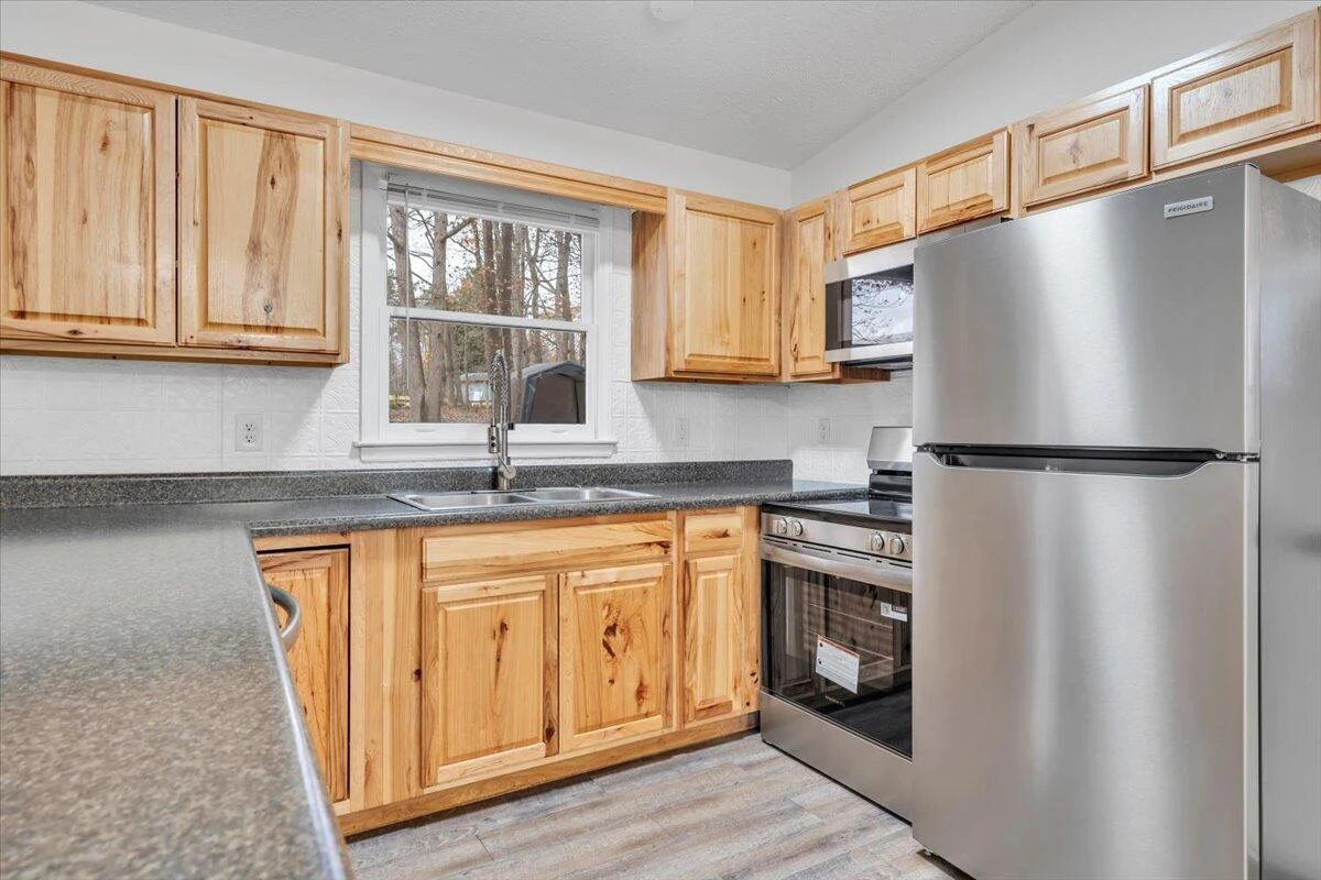 254 Pinewood LN - Photo 10
