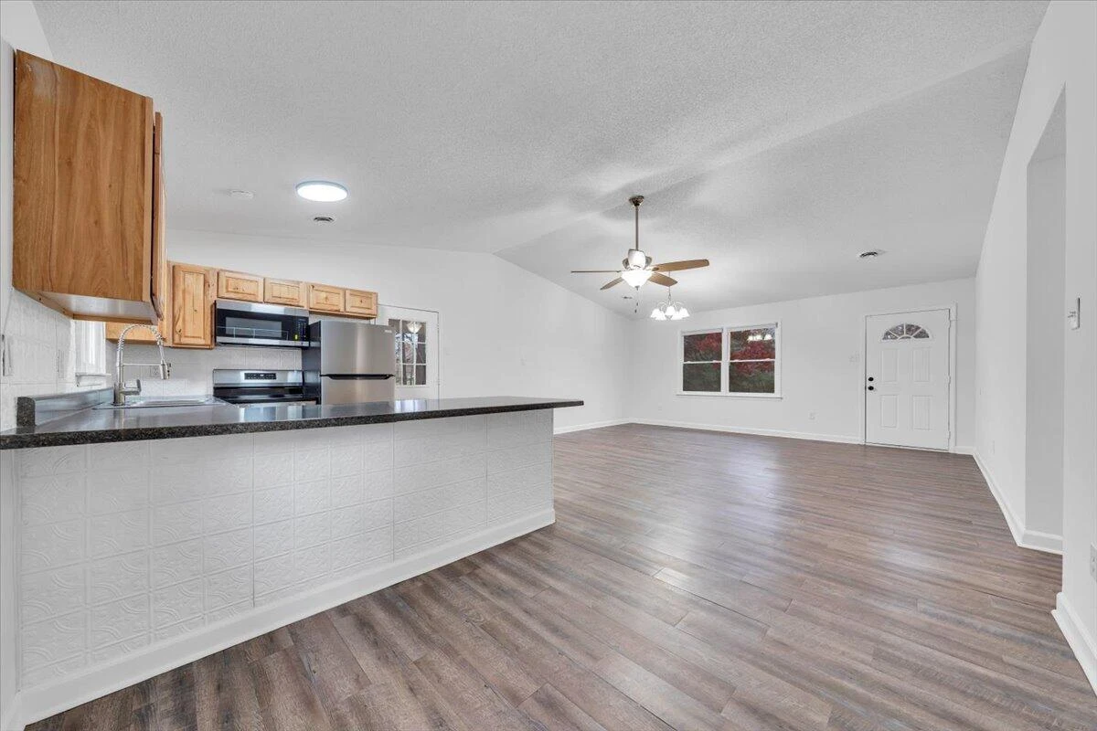 254 Pinewood LN - Photo 8