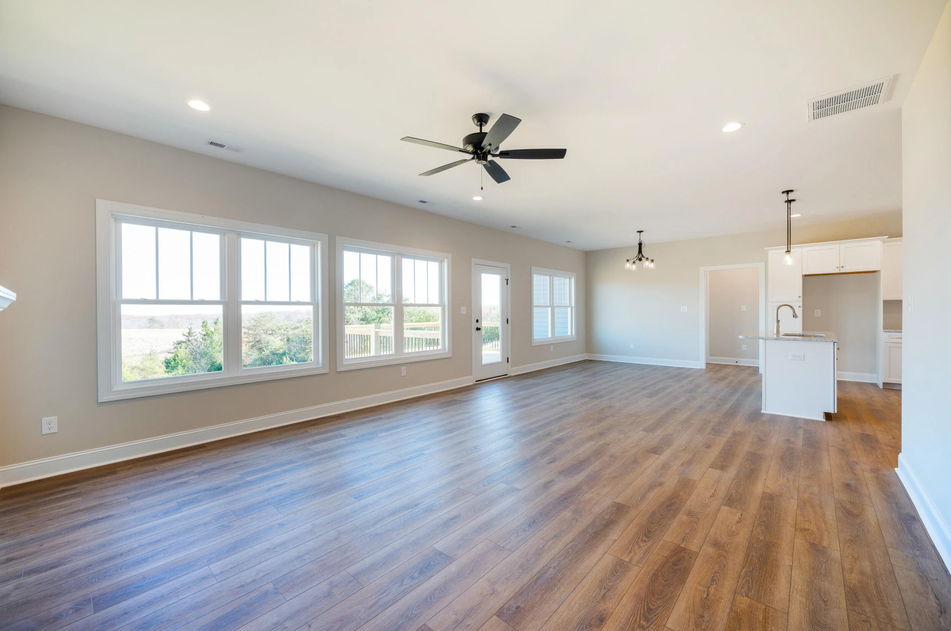 10556 Leesville RD - Photo 26