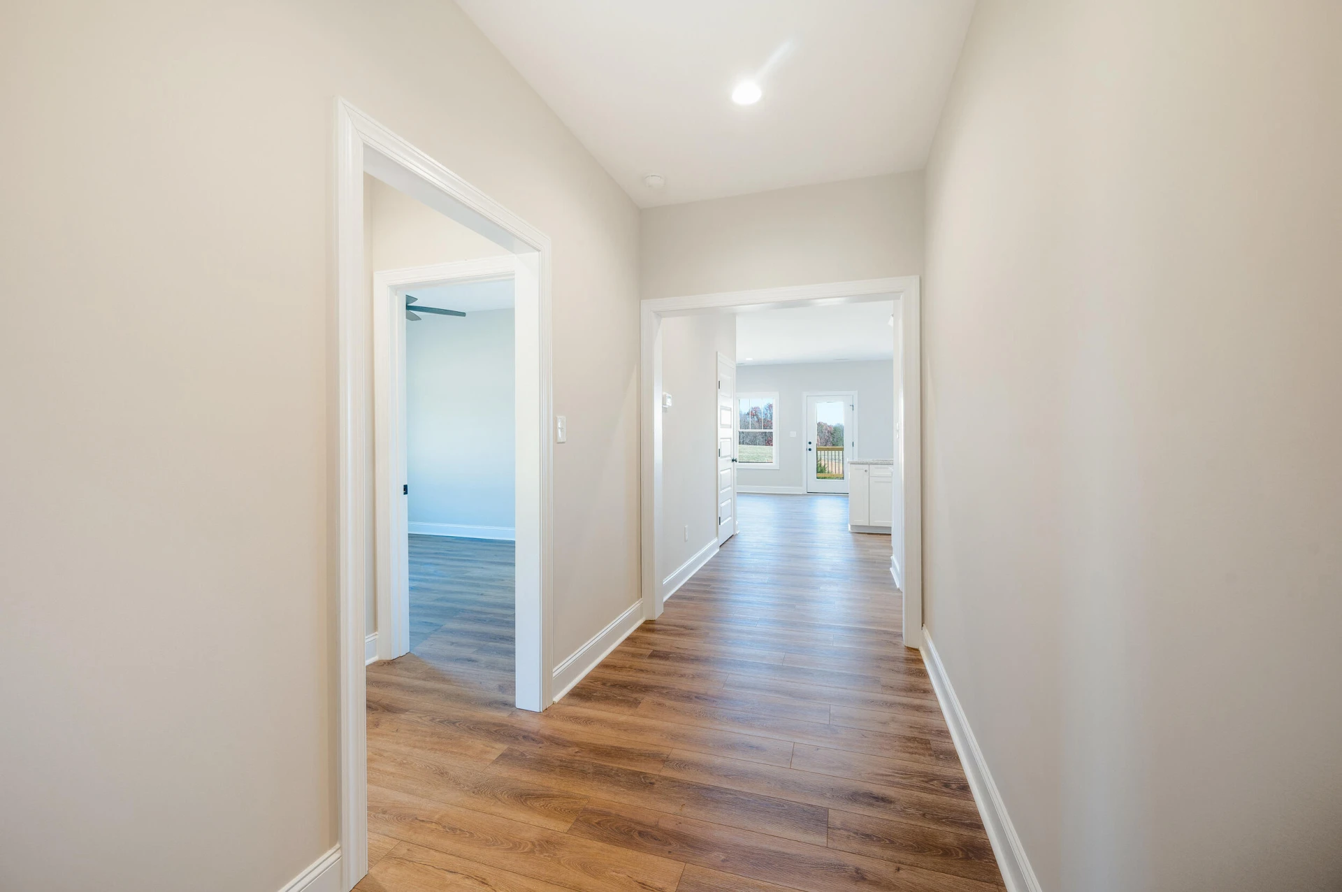 10556 Leesville RD - Photo 3