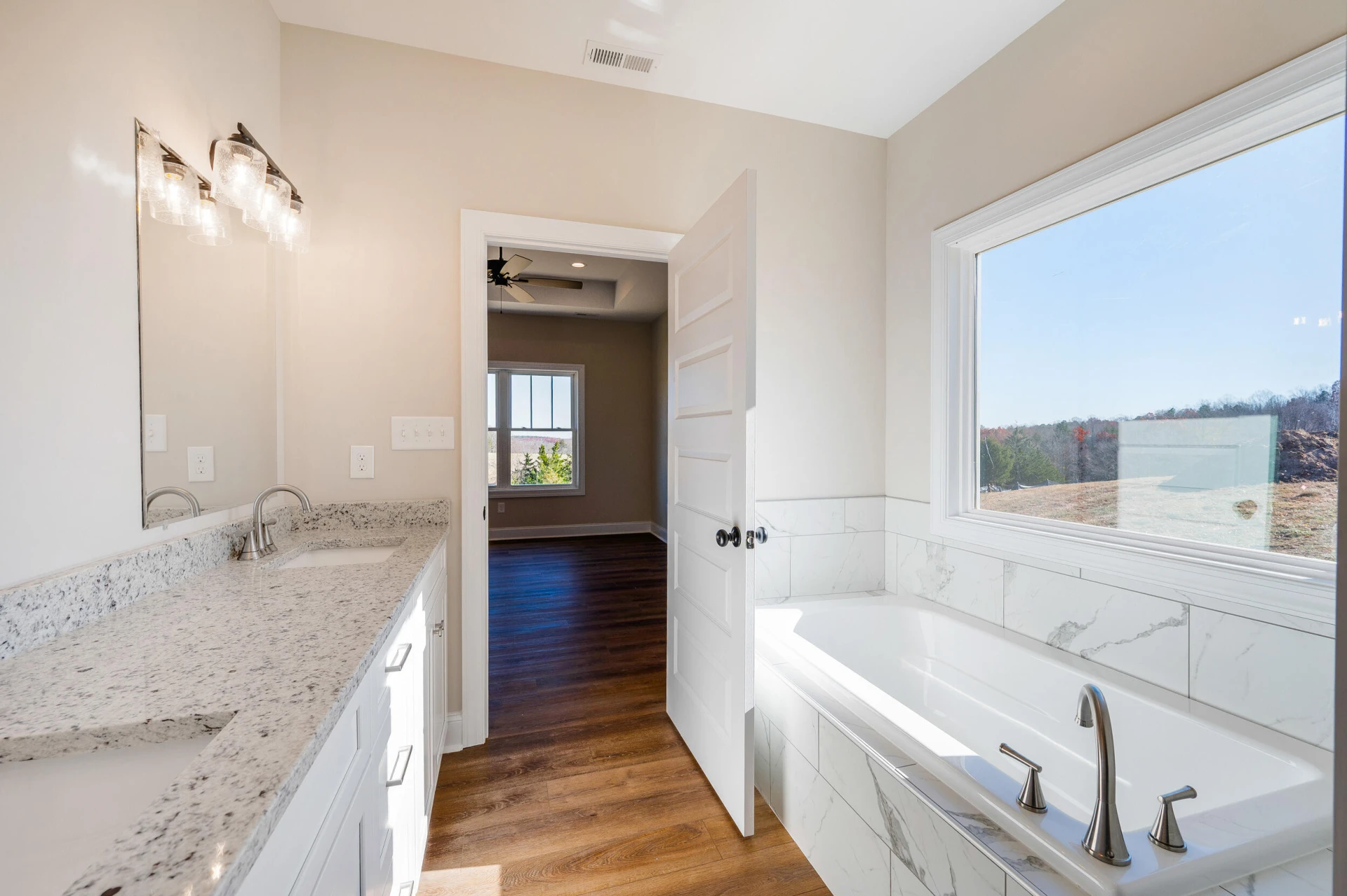 10556 Leesville RD - Photo 31