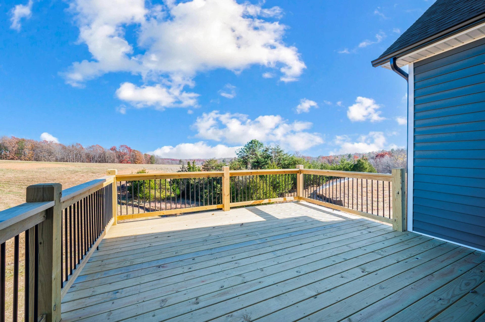 10556 Leesville RD - Photo 38
