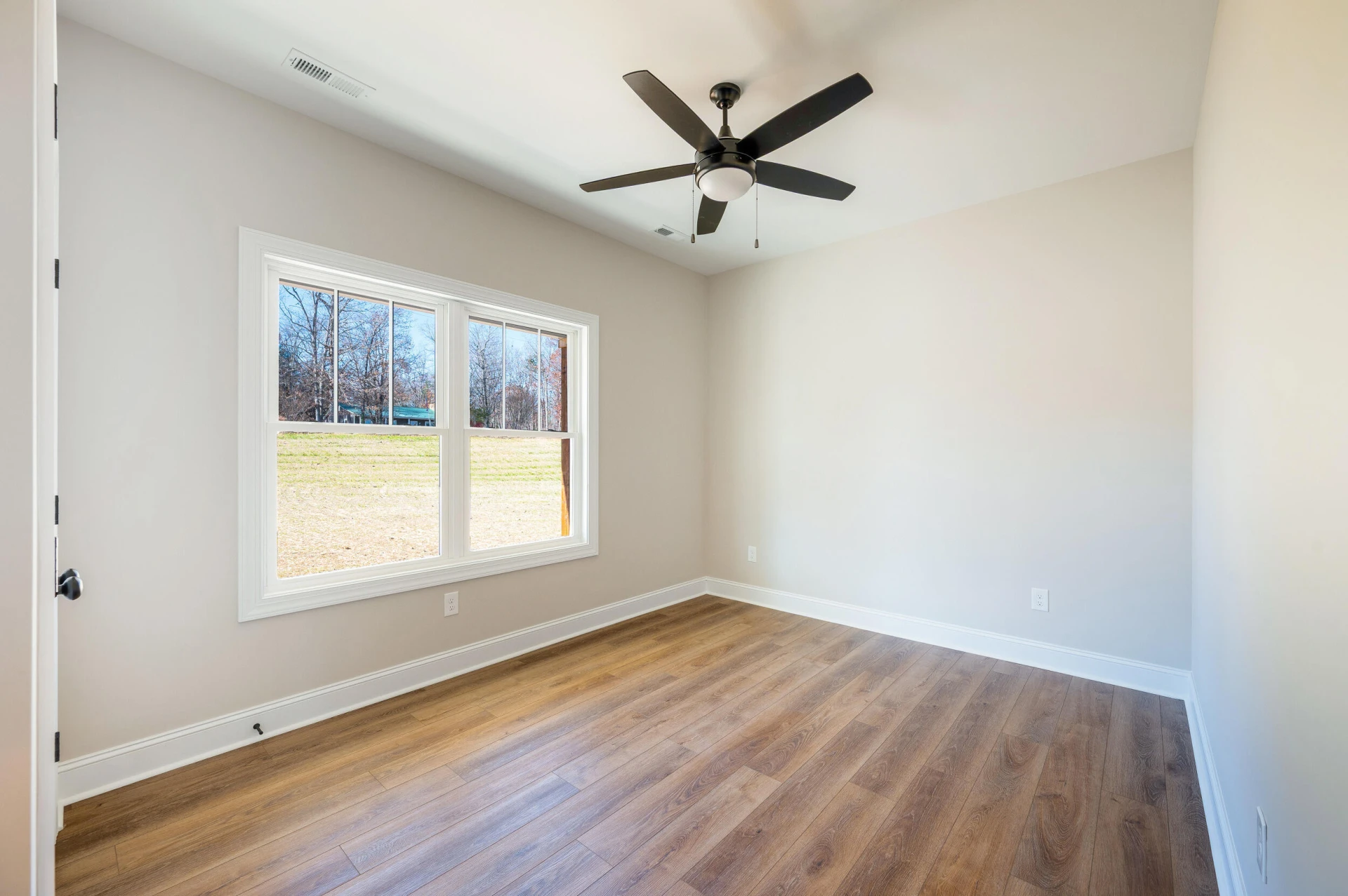 10556 Leesville RD - Photo 7