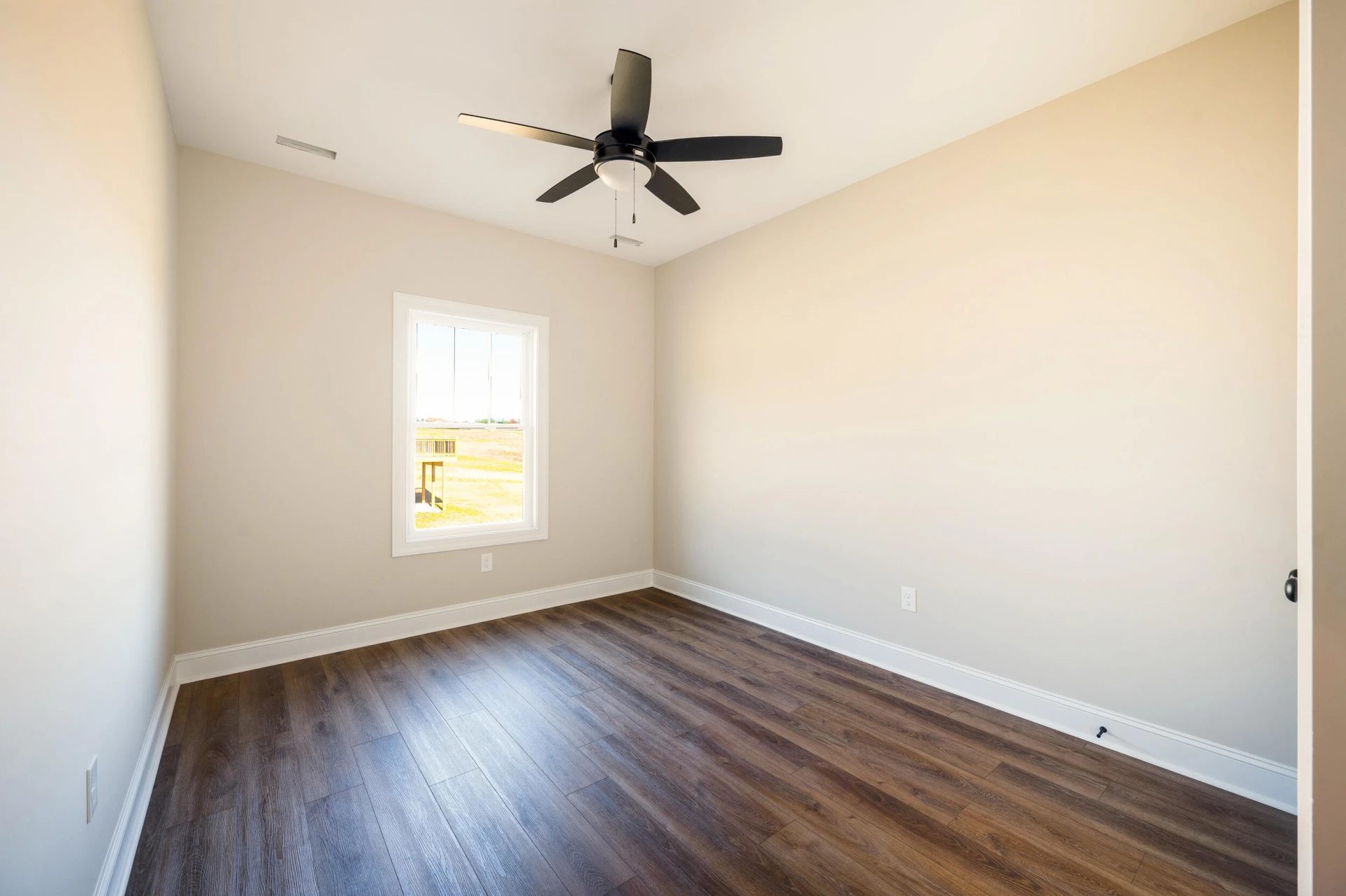 10556 Leesville RD - Photo 9