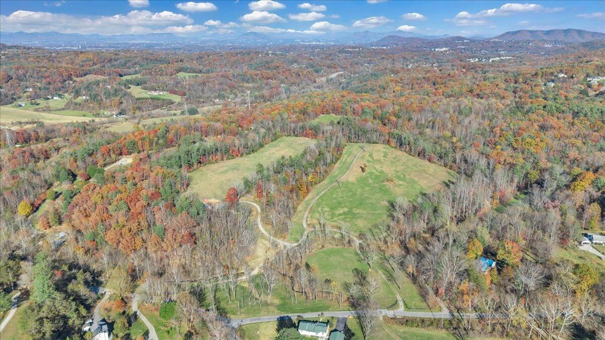 6742 Dawnwood RD - Photo 13