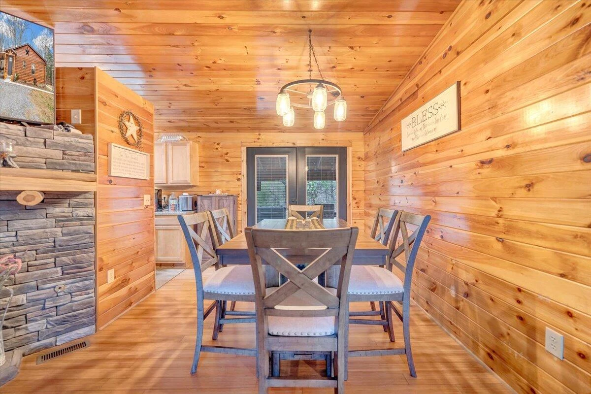 8013 Springwood RD - Photo 19