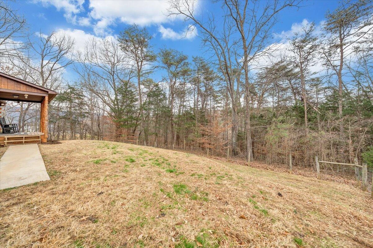 8013 Springwood RD - Photo 9