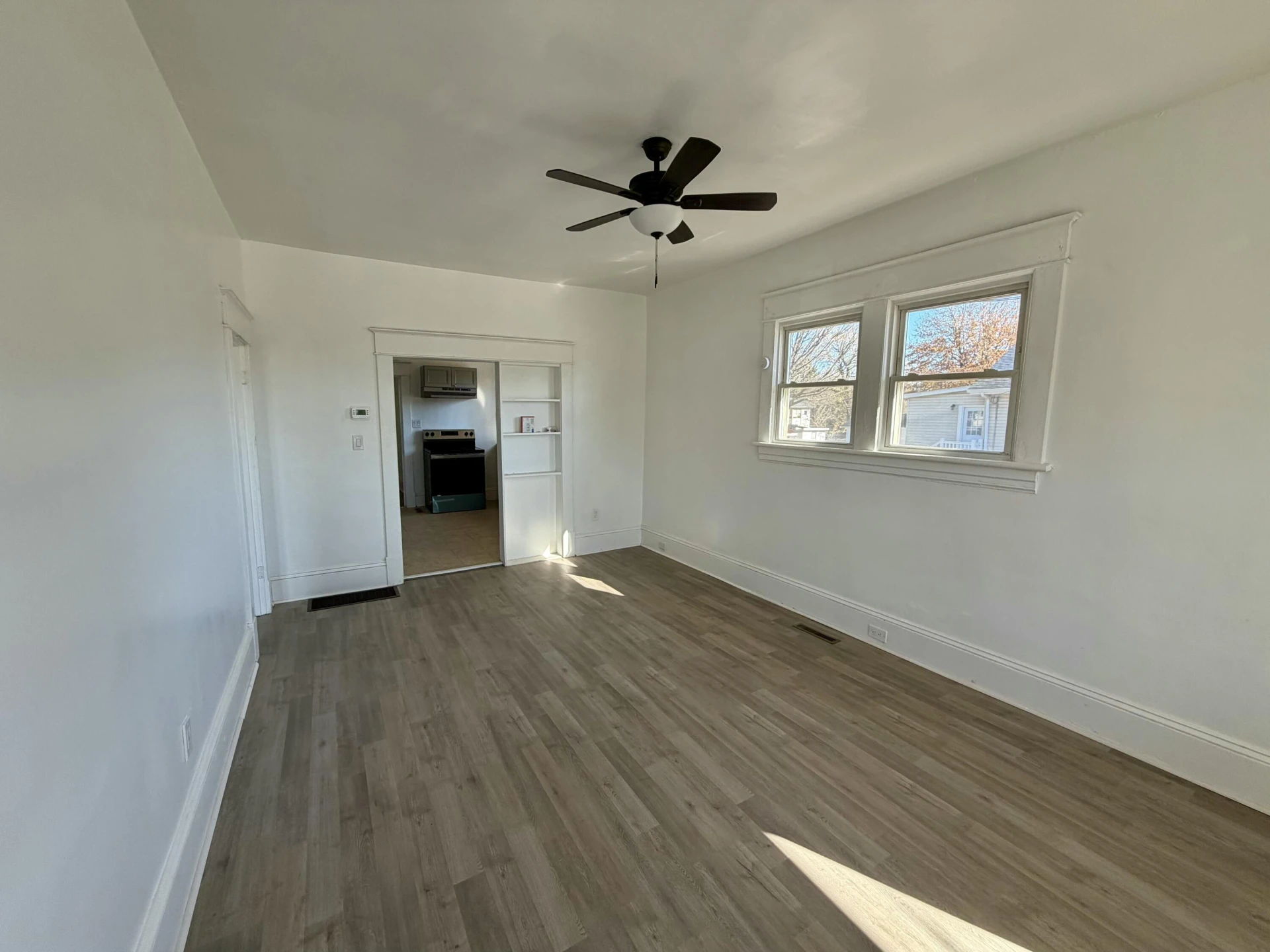 1248 PECHIN AVE SE - Photo 6