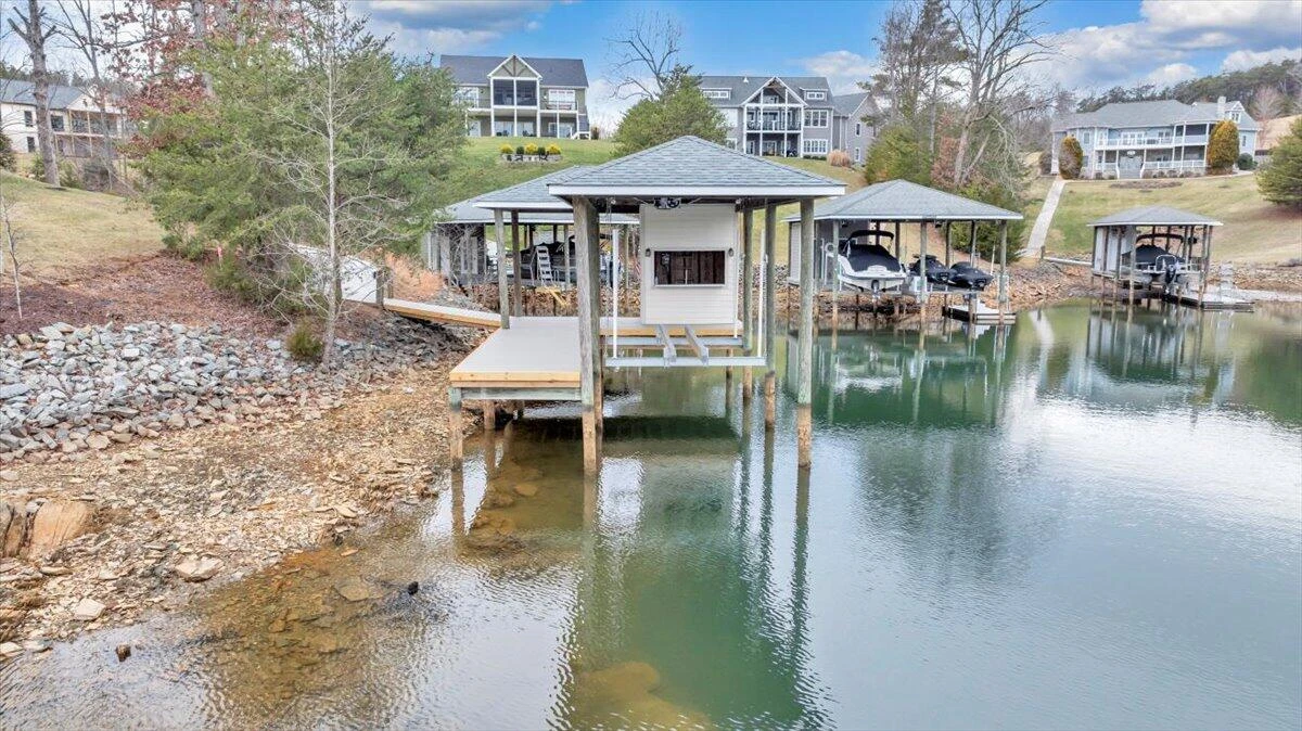 639 Compass Cove CIR - Photo 115